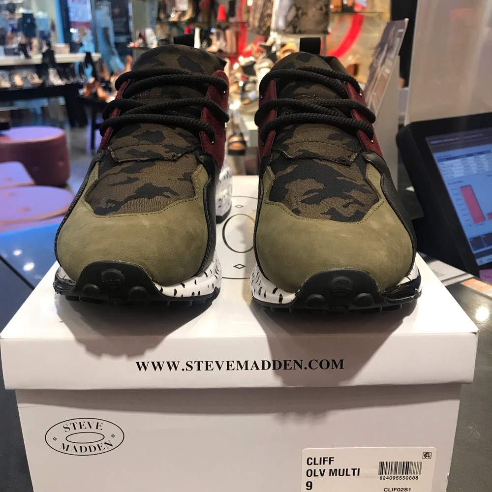 Steve Madden Cliff